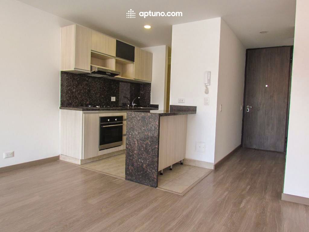 Apartamento en arriendo Los Cedros Apartamento en arriendo Los Cedros 83 m² - $ 2.400.000