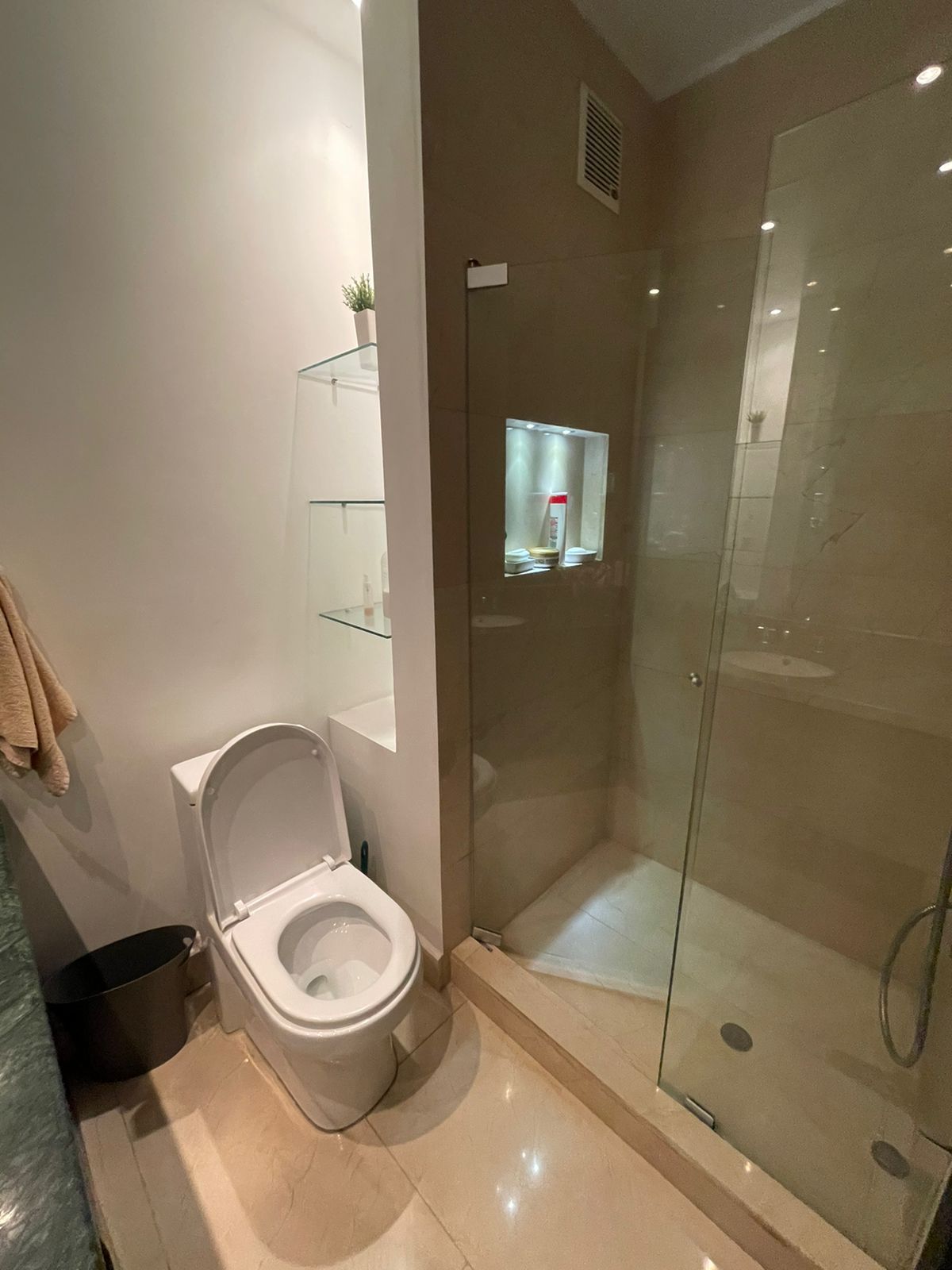 Apartamento en arriendo Los Rosales Apartamento en arriendo Los Rosales 93 m² - $ 4.770.000