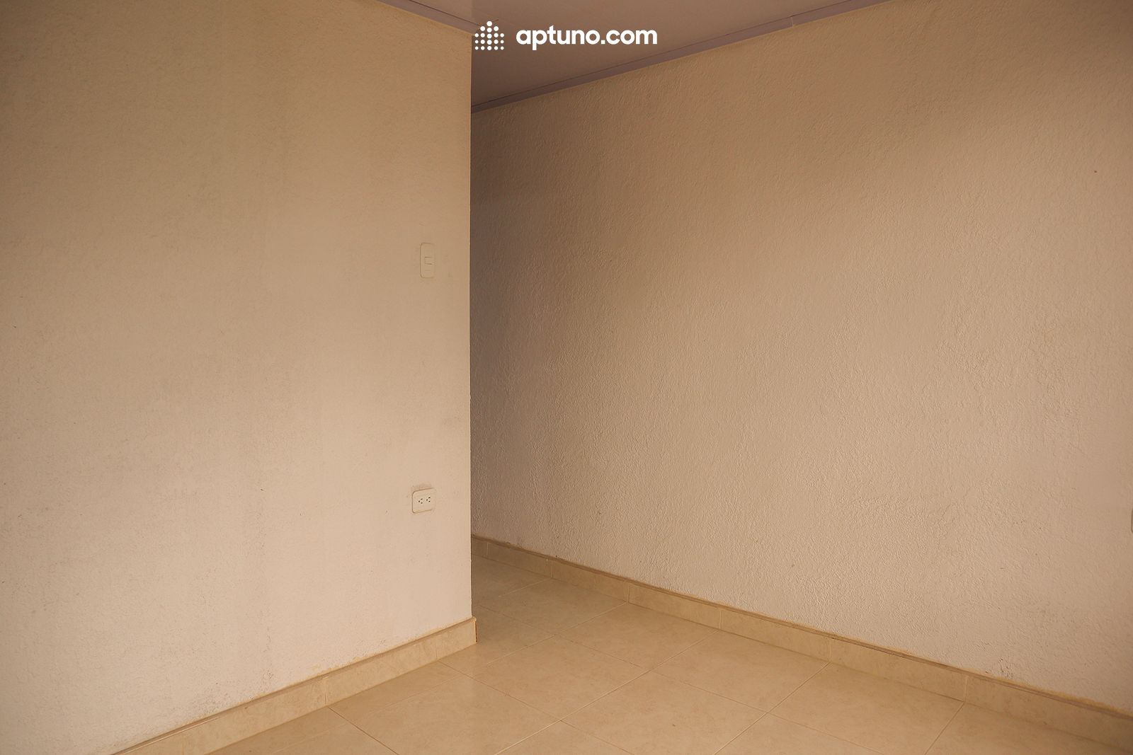 Apartamento en arriendo Cooperativa de Sub-Oficiales 28 m² - $ 750.000