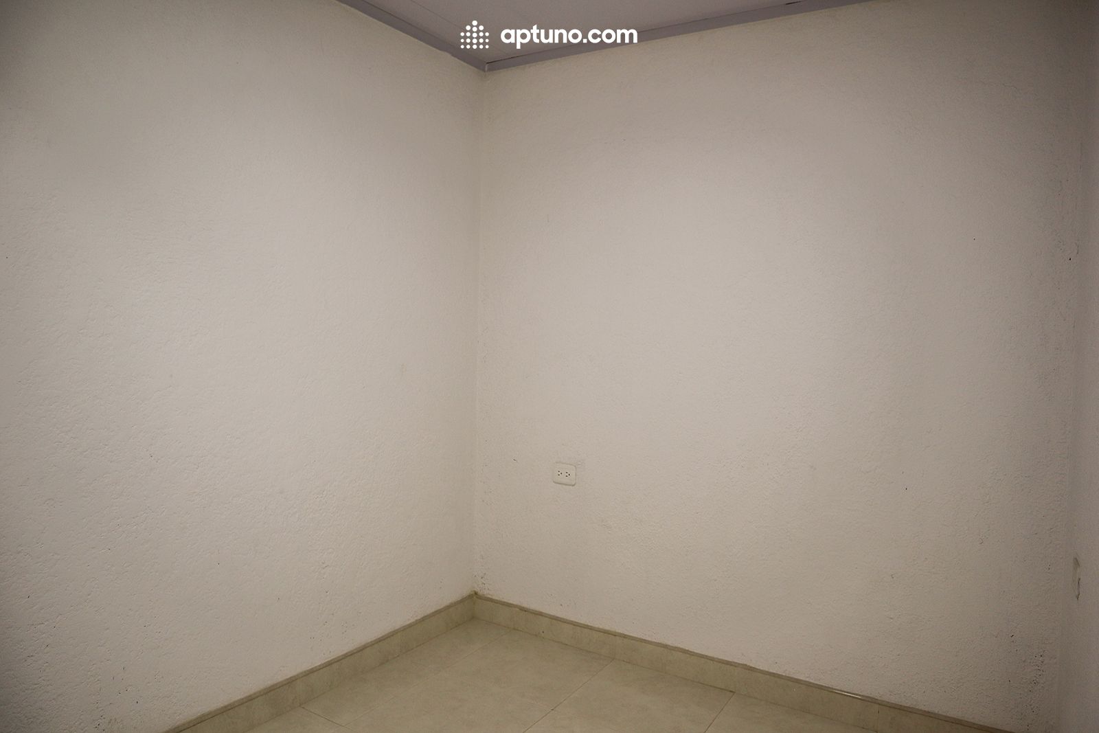 Apartamento en arriendo Cooperativa de Sub-Oficiales 28 m² - $ 750.000