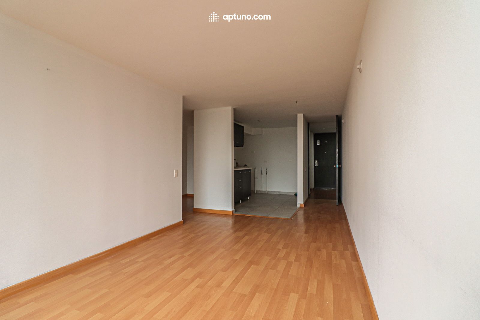 Apartamento en arriendo Lech Walesa 74 m² - $ 1.300.000