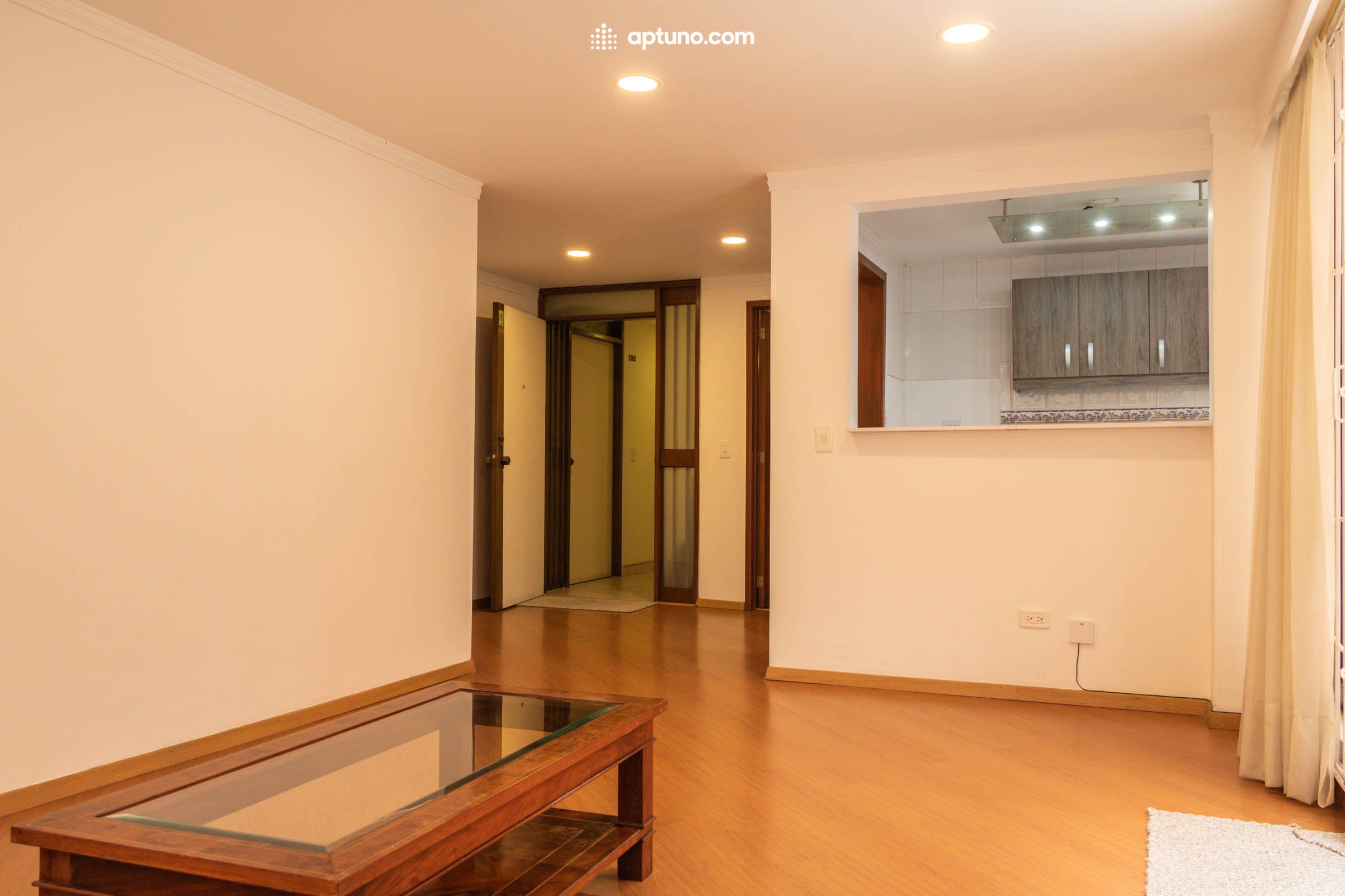Apartamento en arriendo La Carolina Apartamento en arriendo La Carolina 76 m² - $ 2.550.000