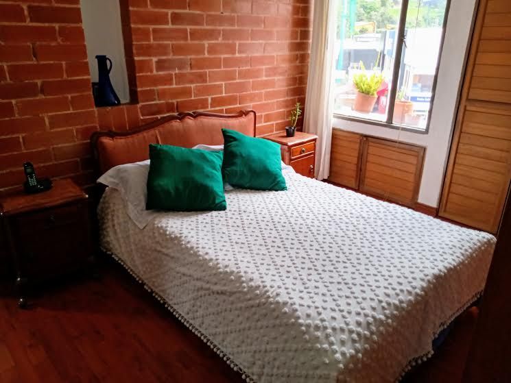 Apartamento en arriendo Los Cedros Oriental Apartamento en arriendo Los Cedros Oriental 80 m² - $ 2.400.000