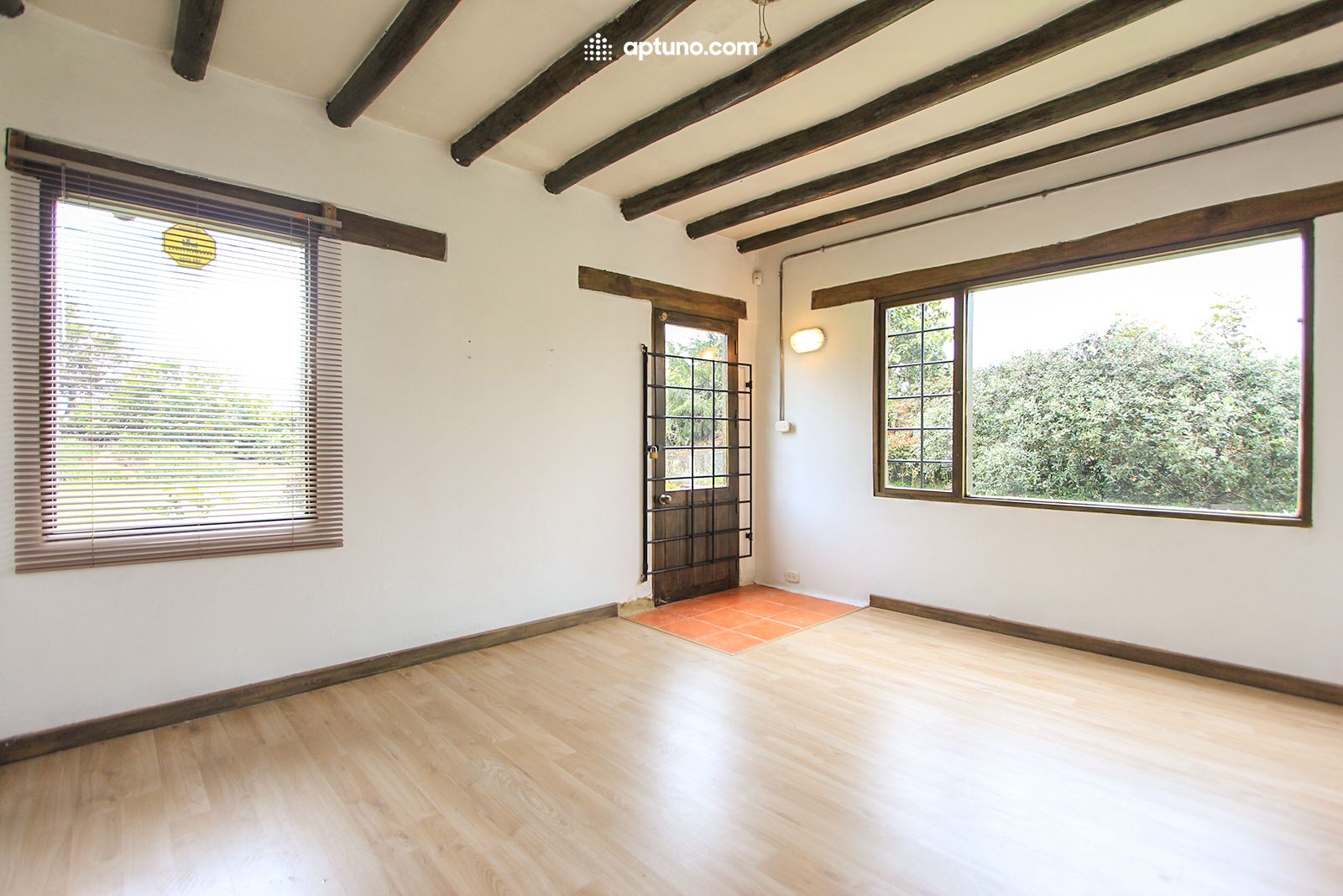 Casa en arriendo Las Mercedes I 215 m² - $ 3.400.000