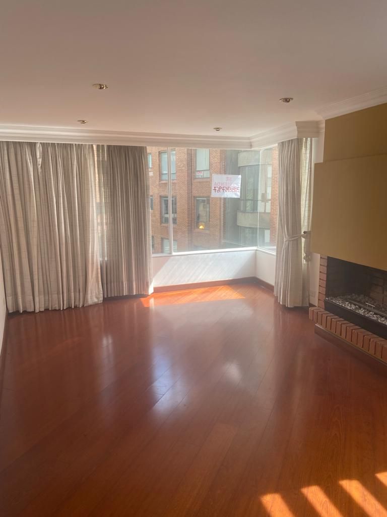 Apartamento en arriendo Los Rosales Apartamento en arriendo Los Rosales 115 m² - $ 4.170.000