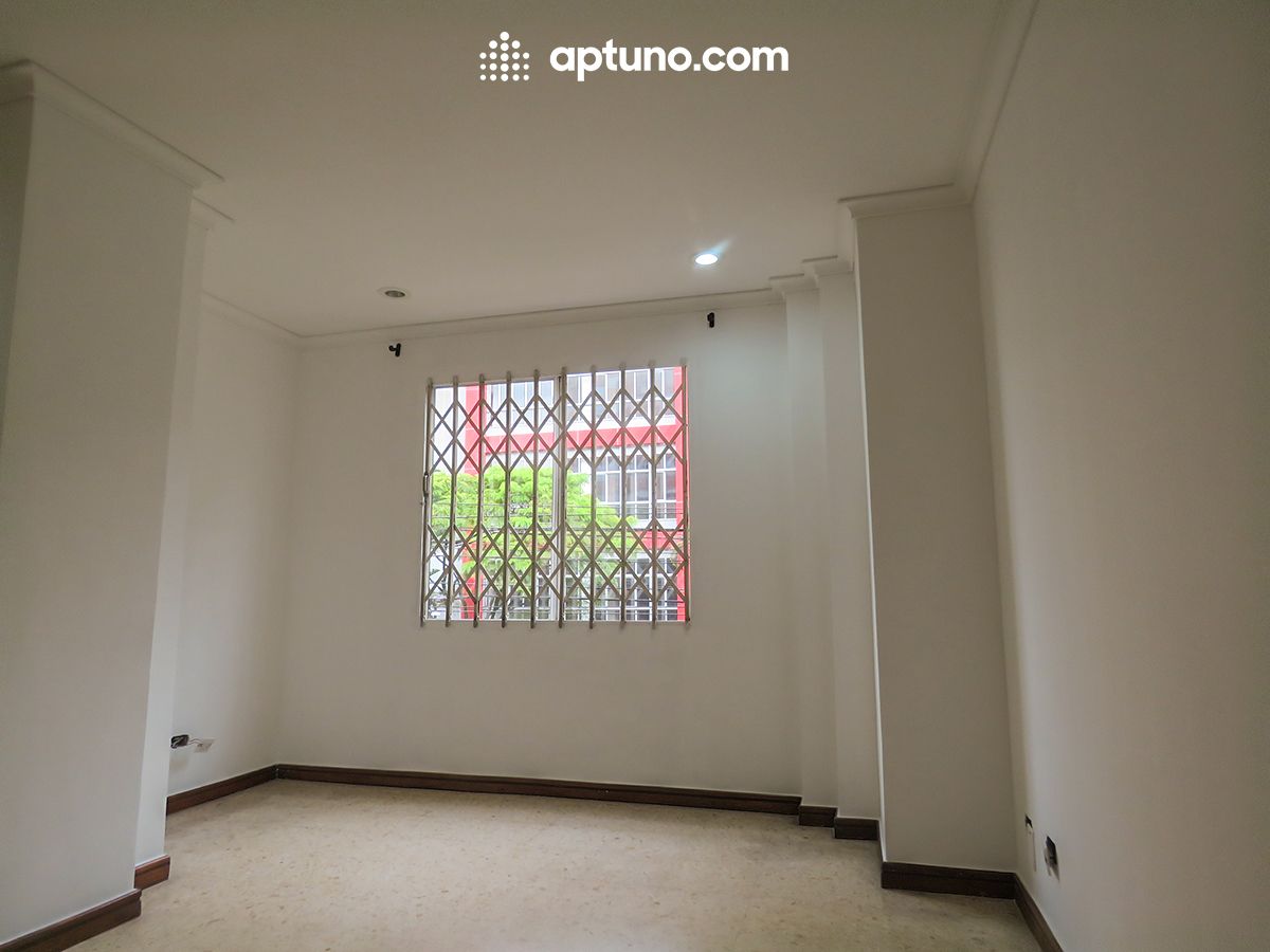 Apartamento en arriendo Los Conquistadores Apartamento en arriendo Los Conquistadores 140 m² - $ 2.700.000