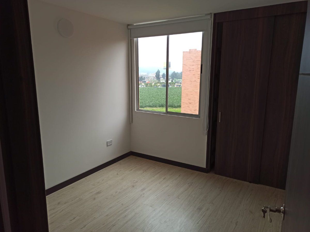 Apartamento en arriendo Madrid Apartamento en arriendo Madrid 100 m² - $ 1.800.000