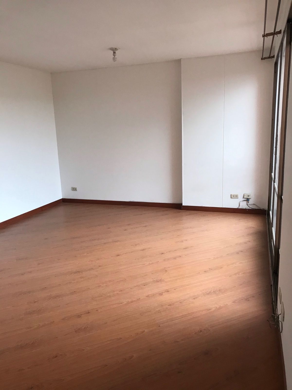 Apartamento en arriendo Modelia Occidental Apartamento en arriendo Modelia Occidental 0 m² - $ 1.350.000