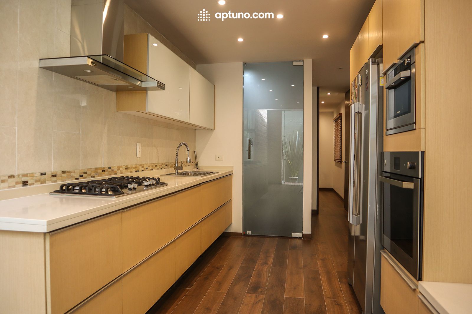 Apartamento en arriendo El Nogal Apartamento en arriendo El Nogal 275 m² - $ 8.000.000