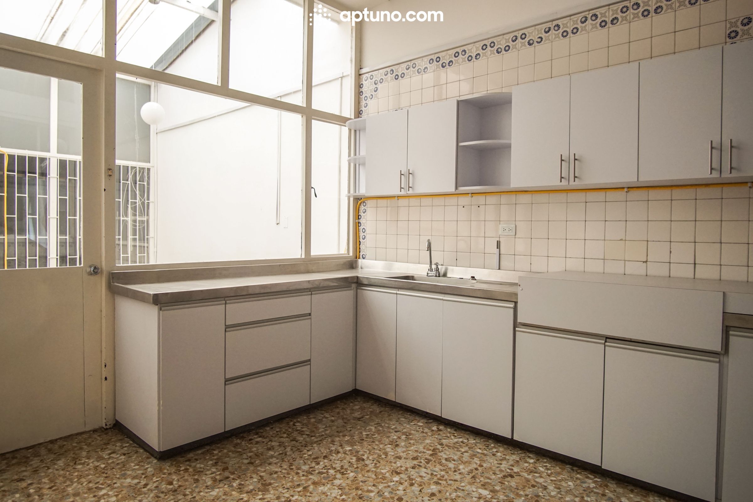 Casa en arriendo Nicolás de Federmán Casa en arriendo Nicolás de Federmán 400 m² - $ 5.500.000