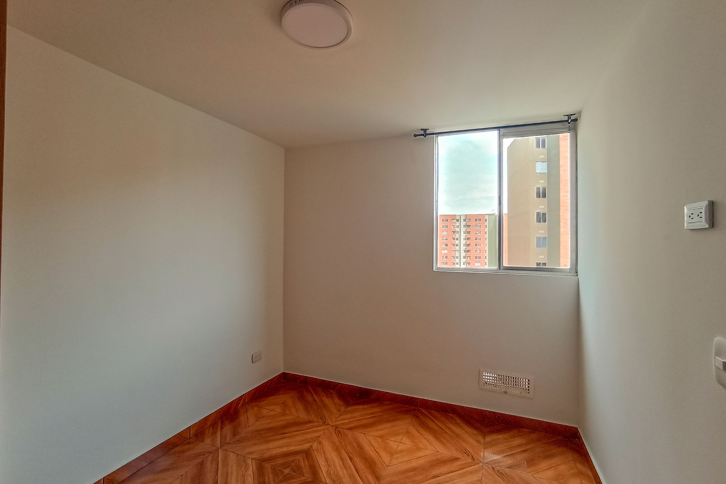 Apartamento en arriendo Madrid 75 m² - $ 850.000