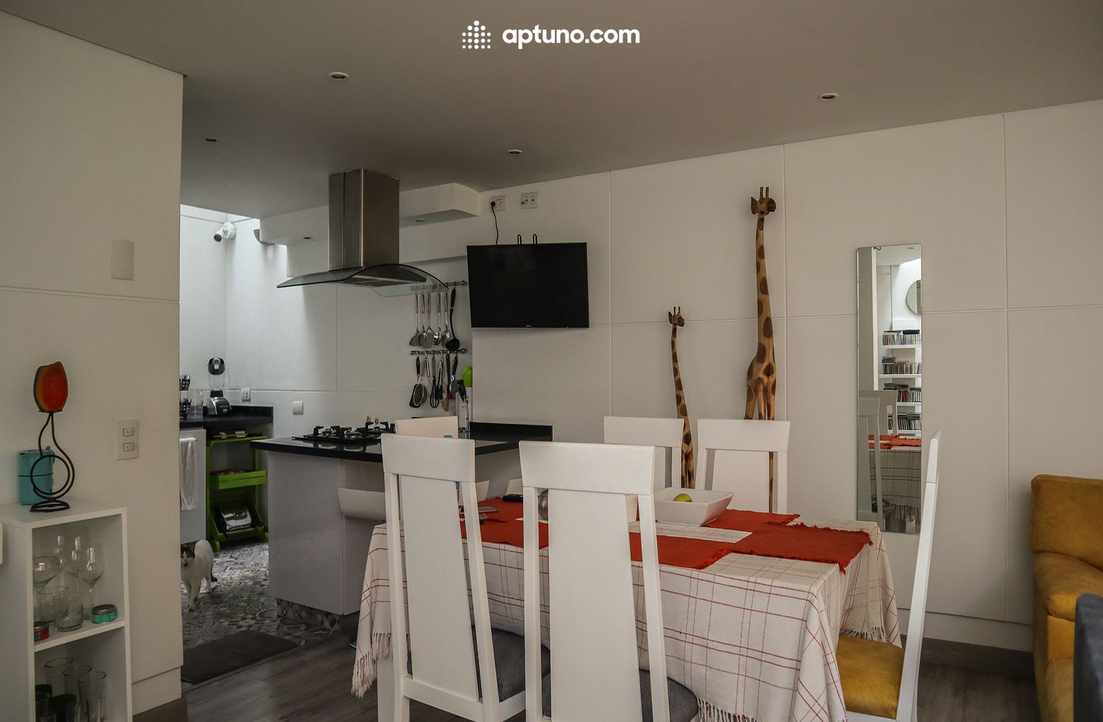 Casa en arriendo José Joaquín Vargas 215 m² - $ 3.500.000