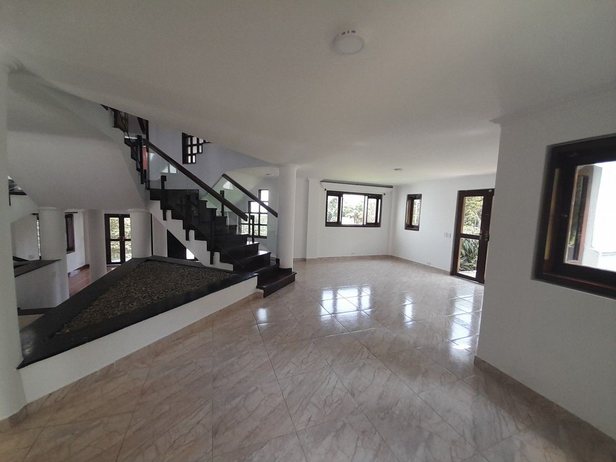 Casa en arriendo Tierra Linda 420 m² - $ 9.000.000,00