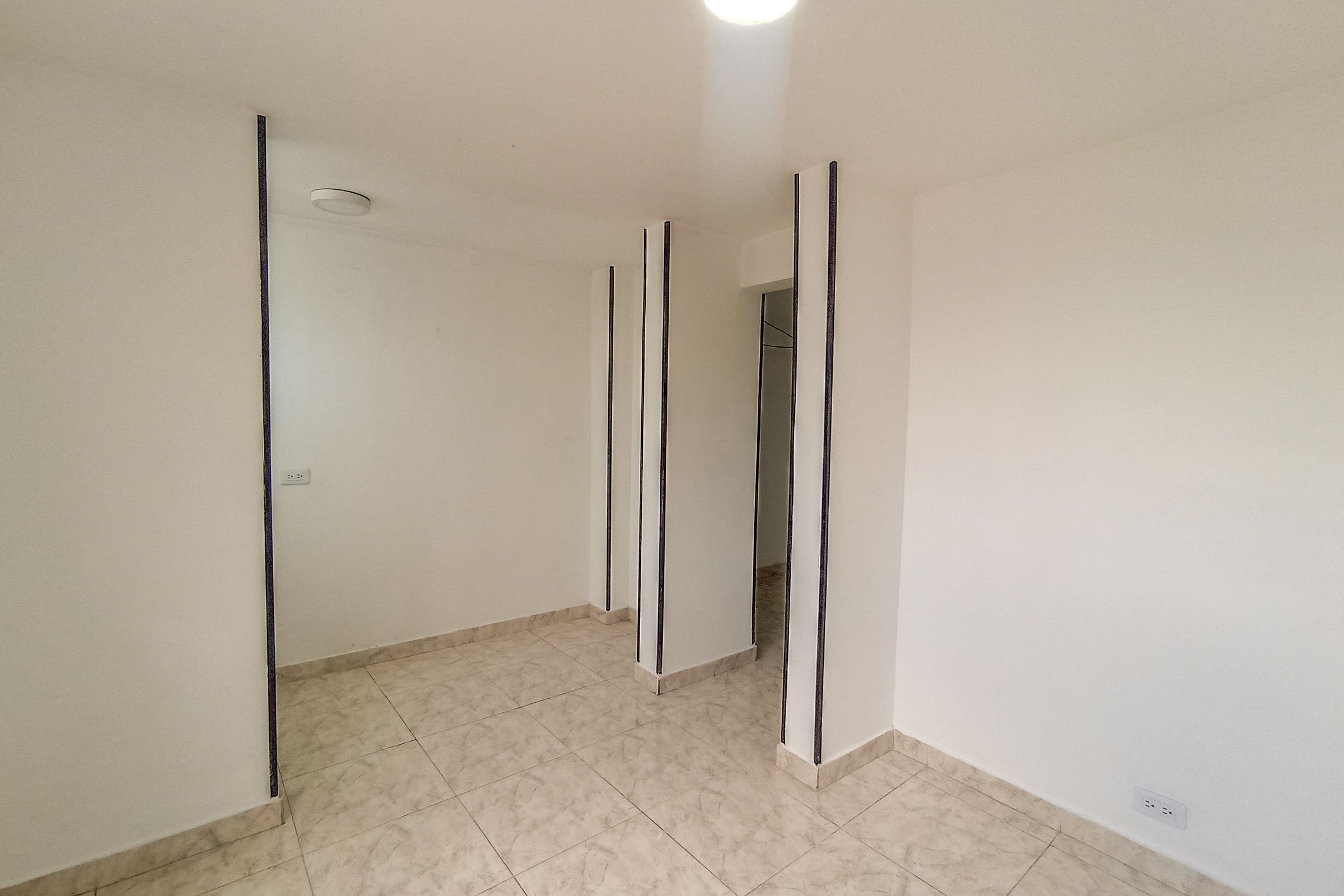 Apartamento en arriendo Villa Mayor Oriental 90 m² - $ 1.150.000