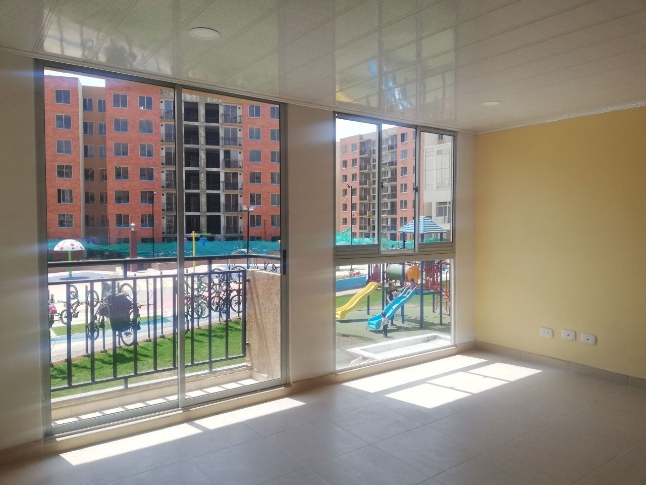 Apartamento en arriendo Madrid 54 m² - $ 1.050.000