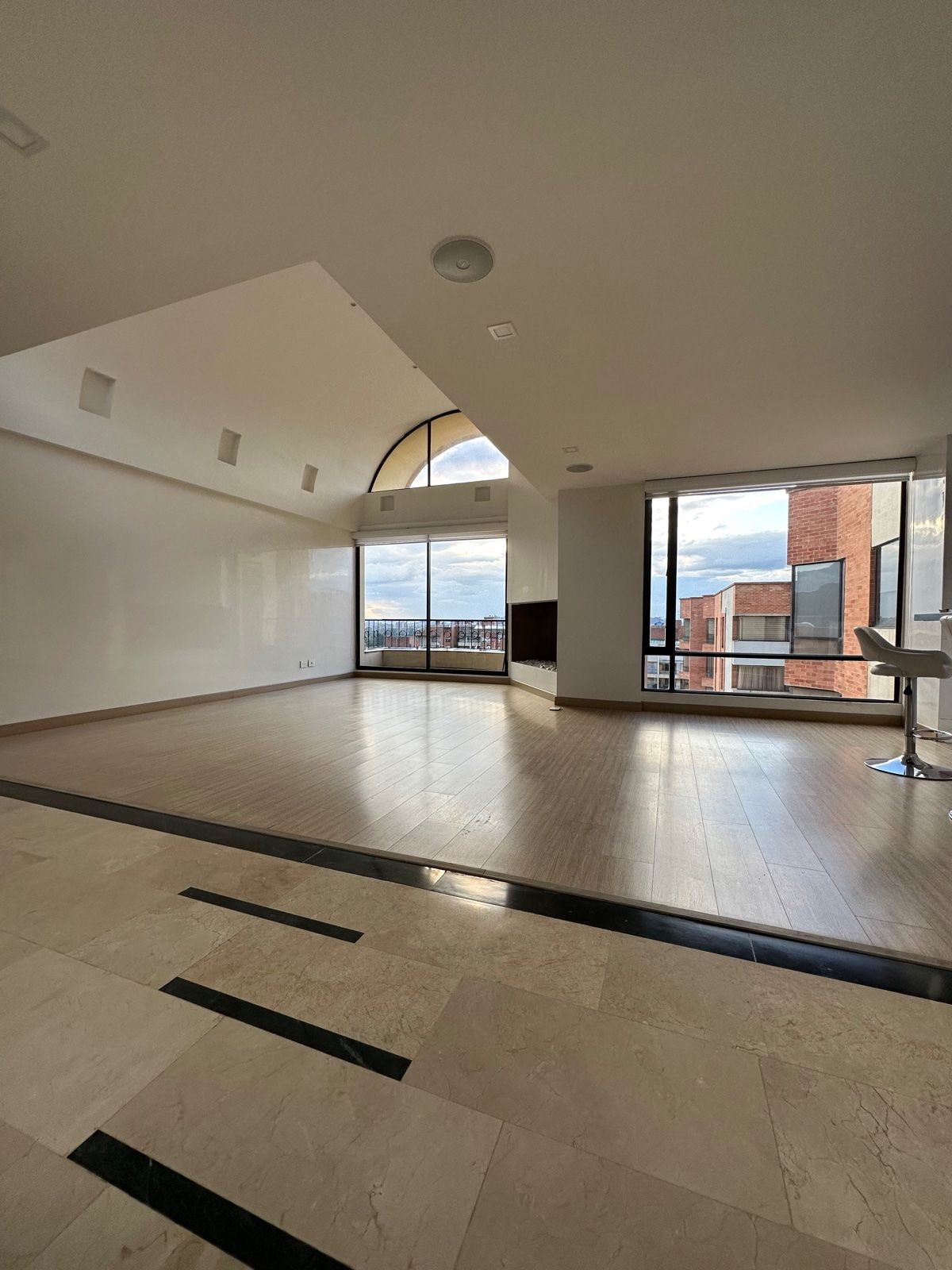 Apartamento en arriendo Lisboa Apartamento en arriendo Lisboa 178 m² - $ 7.500.000,00