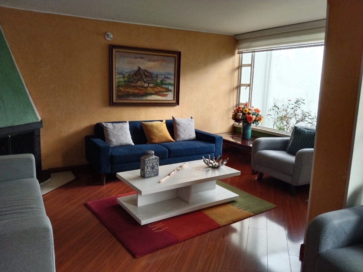Casa en arriendo Prado Veraniego Norte 243 m² - $ 6.500.000