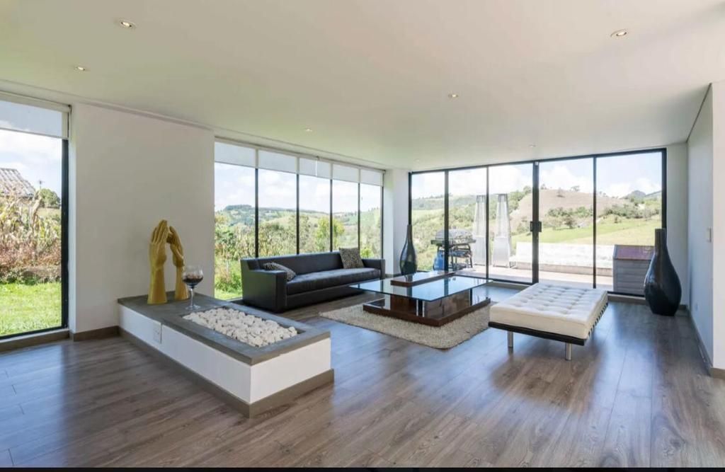 Casa en arriendo La Calera 300 m² - $ 5.500.000