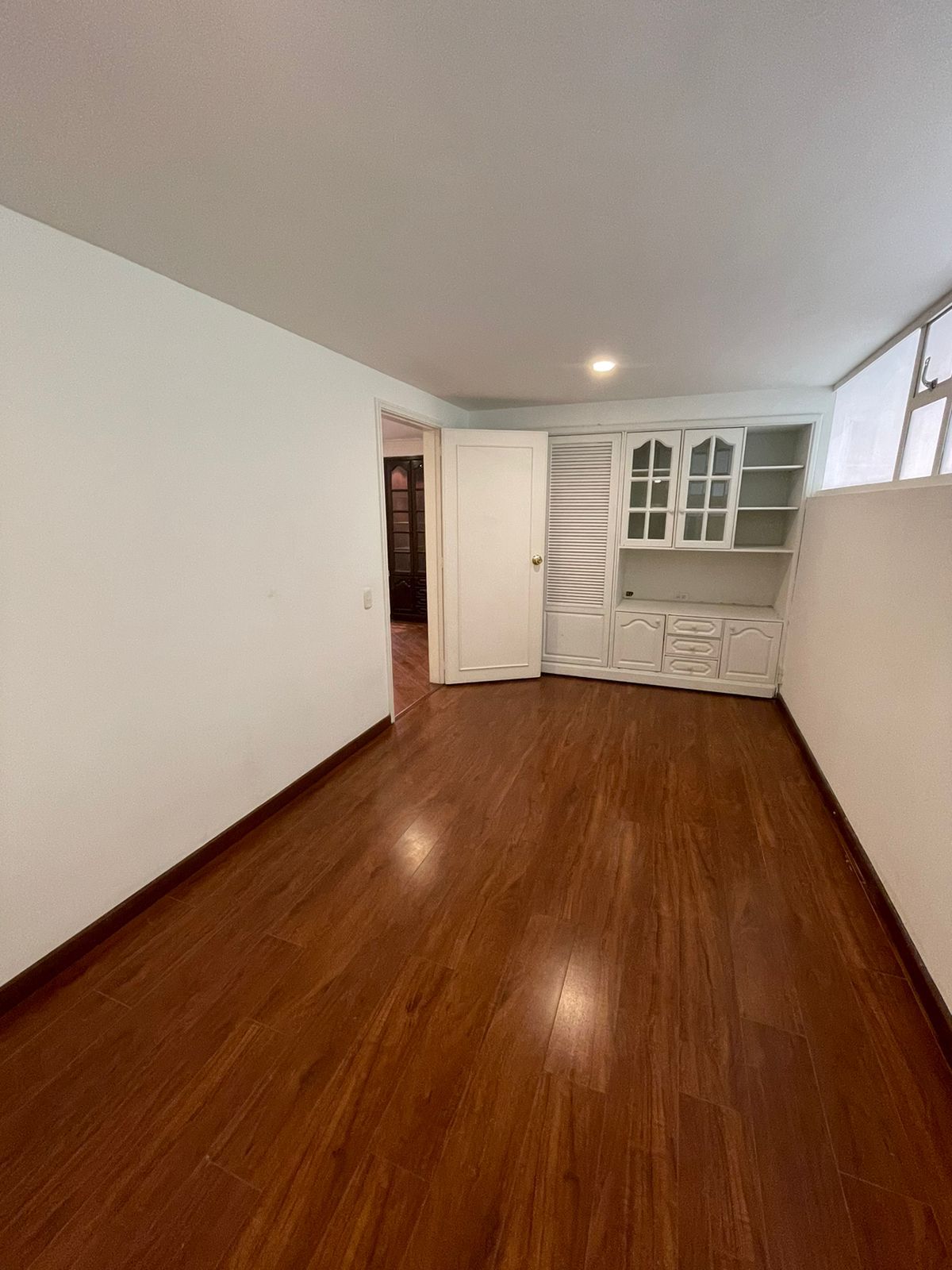 Apartamento en arriendo Santa Bárbara Central 187 m² - $ 7.050.000