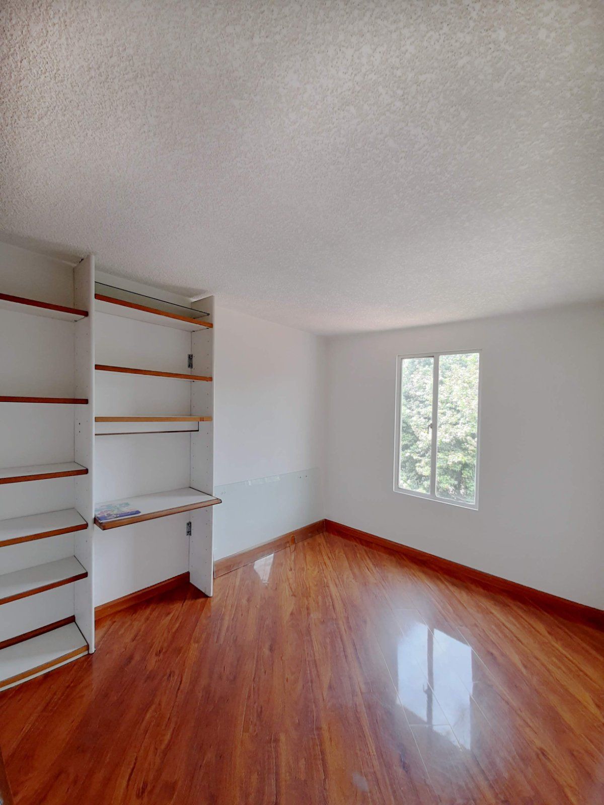 Apartamento en arriendo Metrópolis Apartamento en arriendo Metrópolis 95 m² - $ 2.500.000