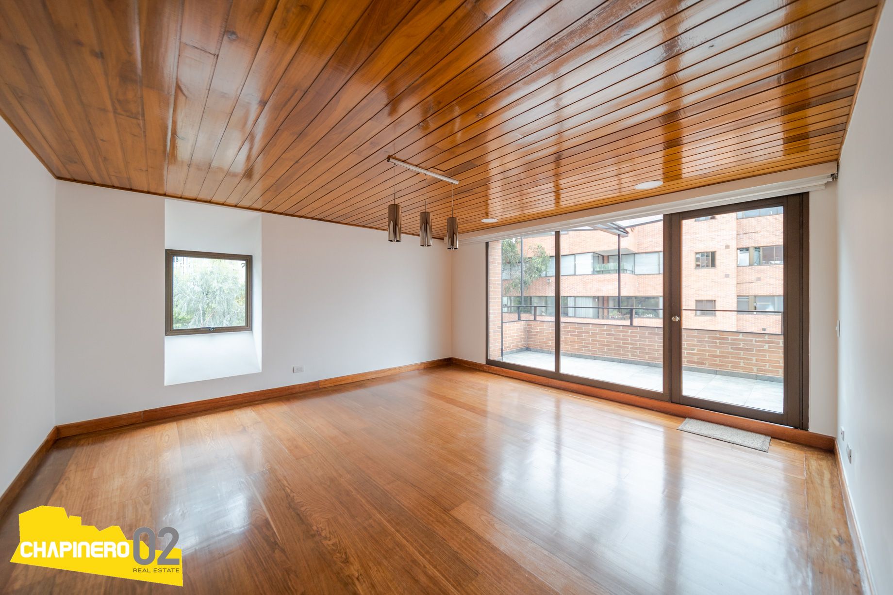 Apartamento en arriendo Los Rosales Apartamento en arriendo Los Rosales 385 m² - $ 15.000.000