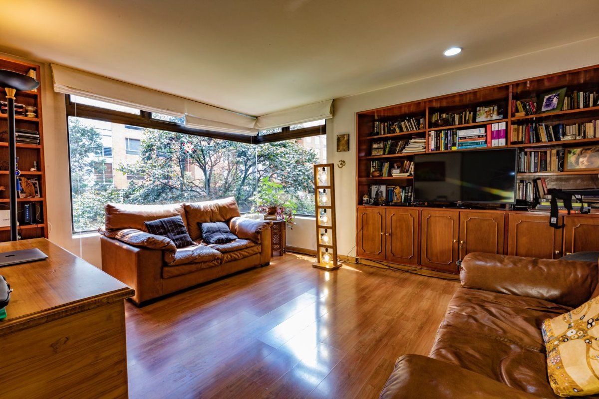 Apartamento en arriendo Bellavista 220 m² - $ 7.500.000