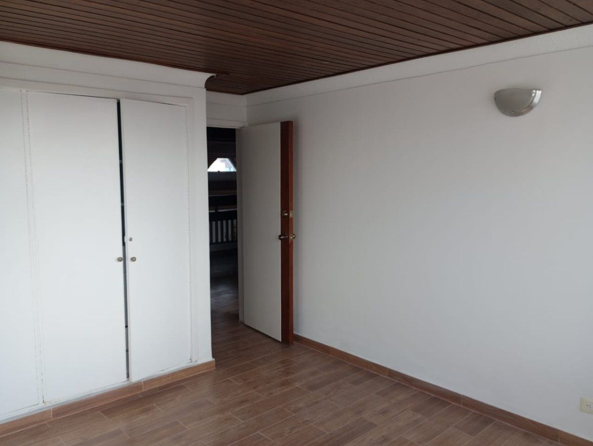 Apartamento en arriendo San Patricio 250 m² - $ 6.300.000