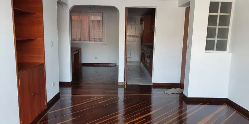 Apartamento en arriendo Los Cedros Apartamento en arriendo Los Cedros 75 m² - $ 2.000.000
