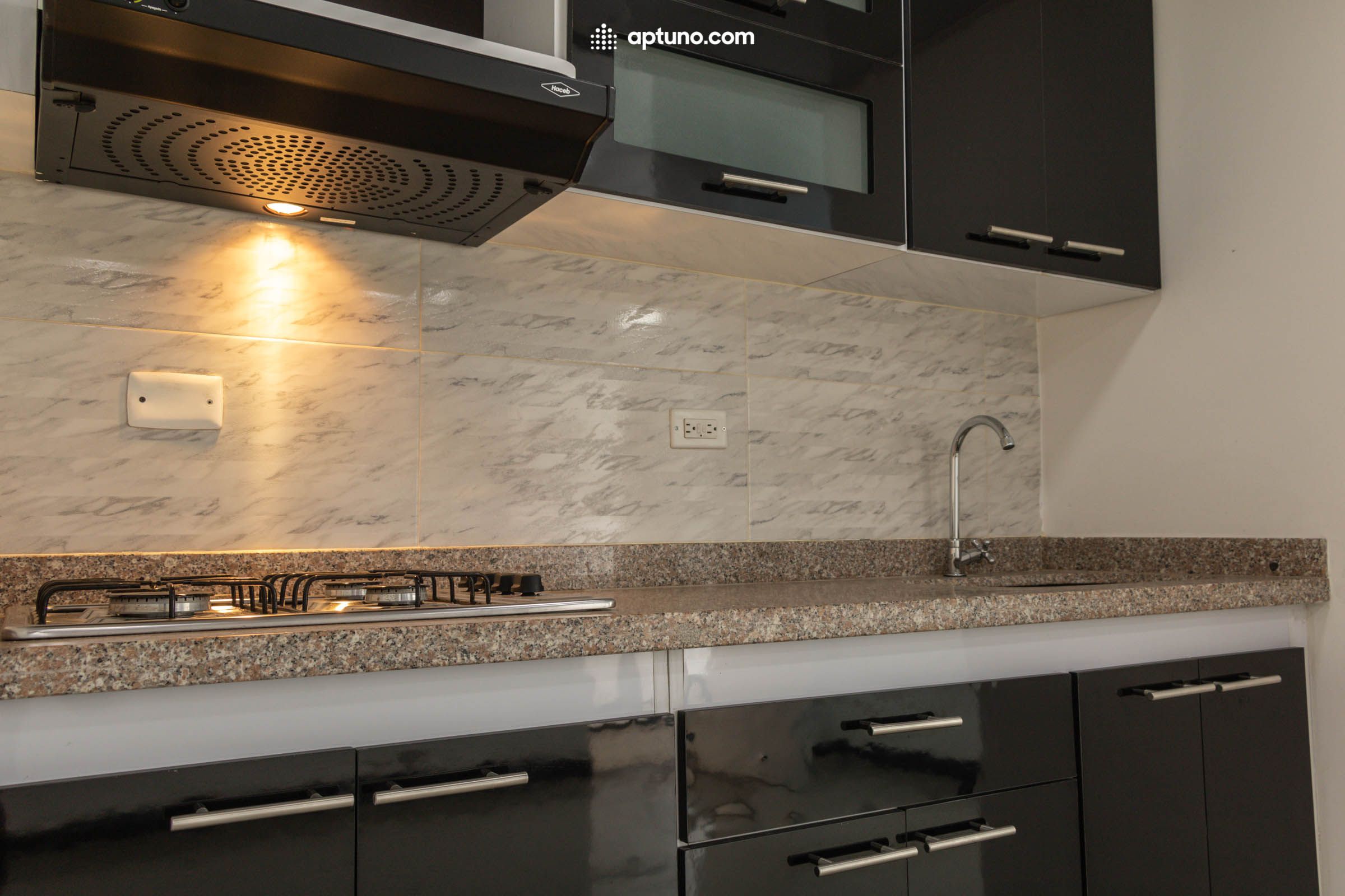 Apartamento en arriendo Ciudad Kennedy Central 60 m² - $ 900.000