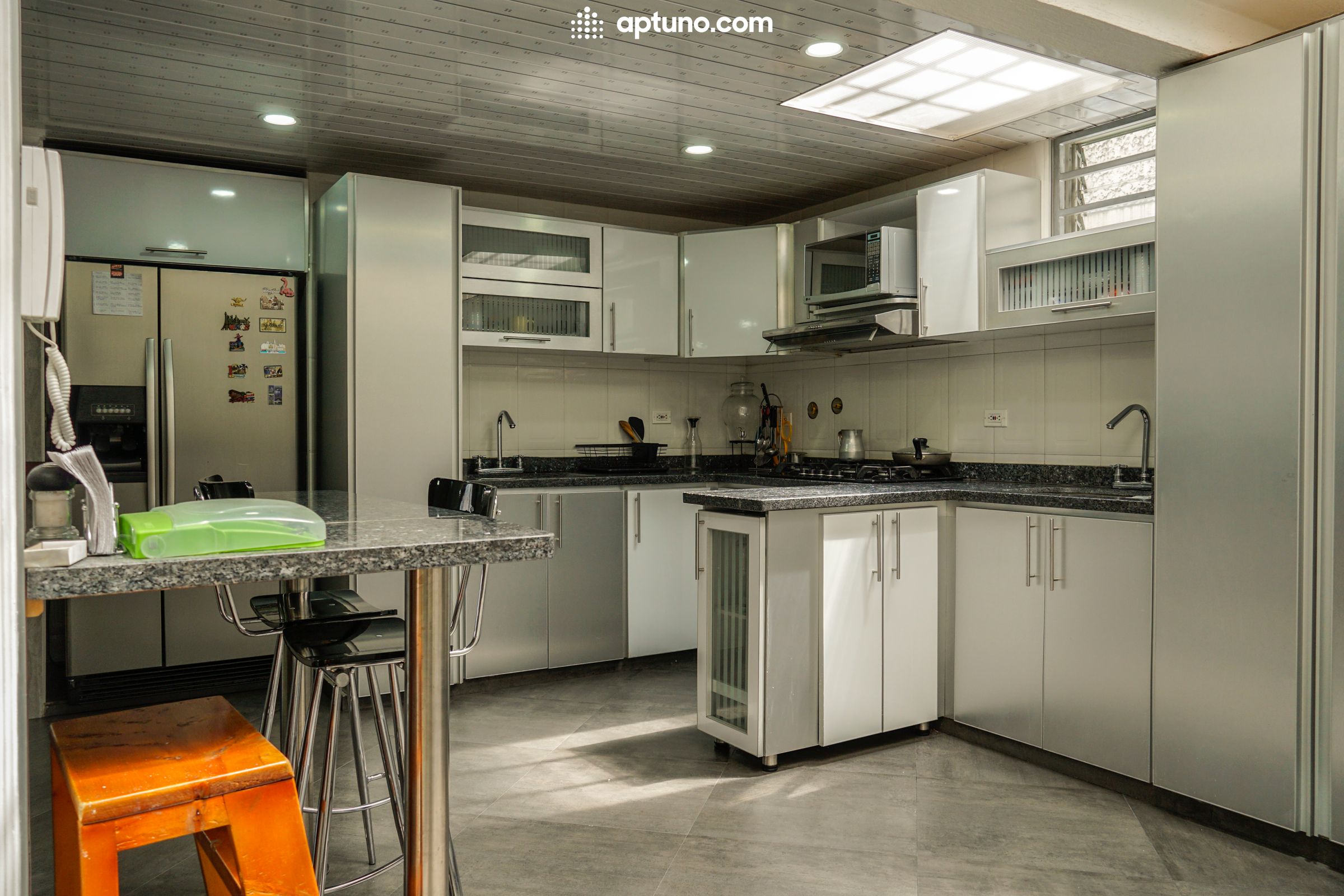 Apartamento en arriendo Rafael Núñez 160 m² - $ 3.500.000