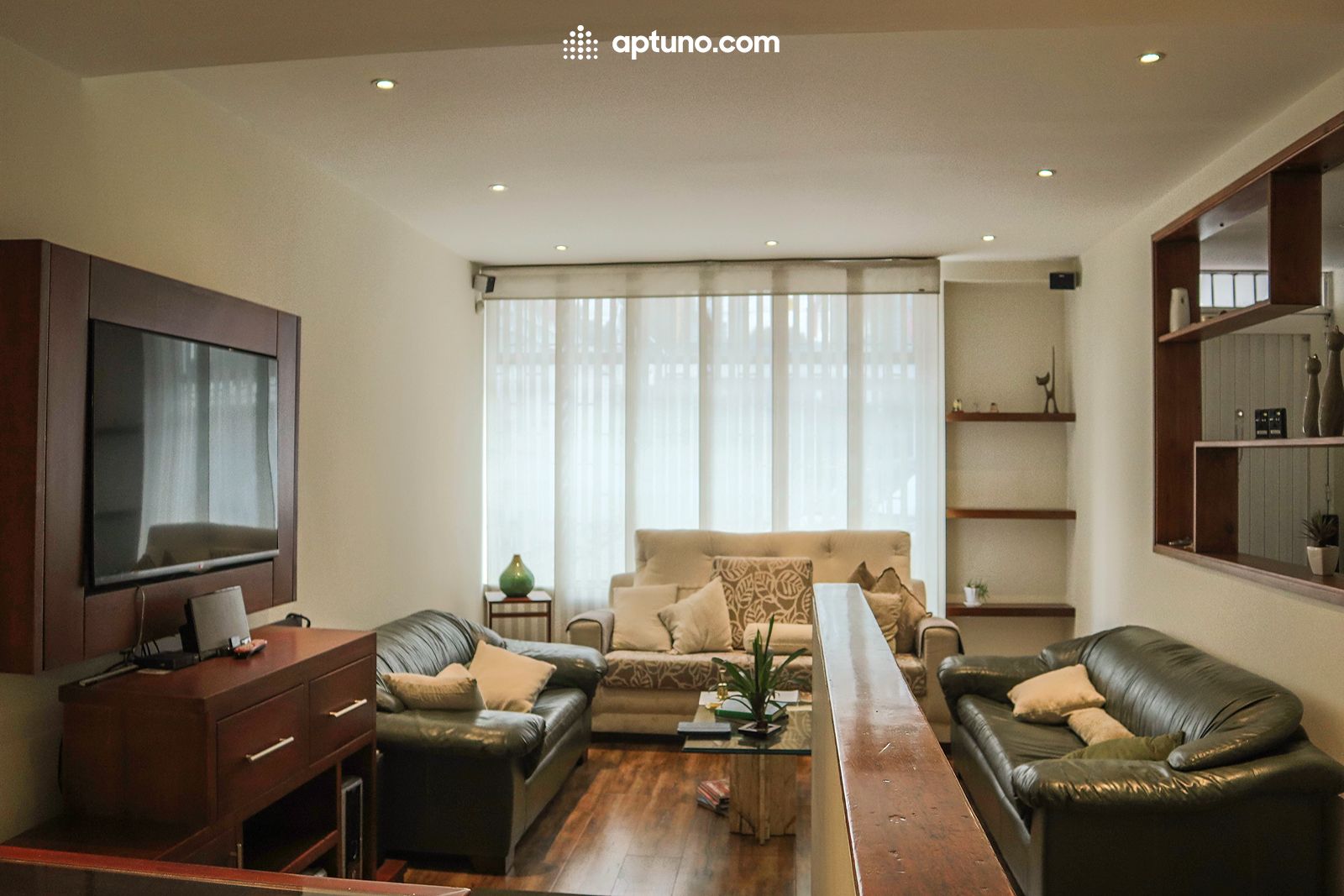 Casa en arriendo Polo Club Casa en arriendo Polo Club 270 m² - $ 5.200.000