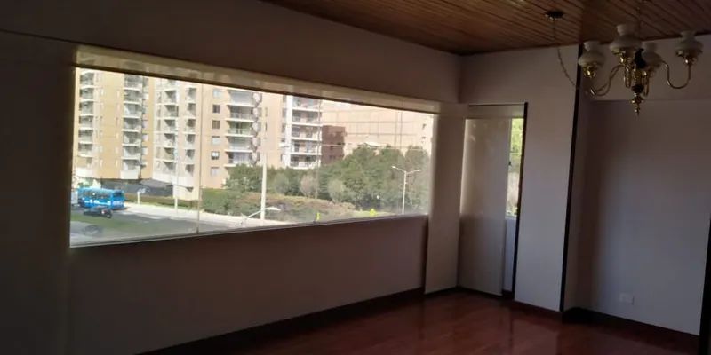 Apartamento en arriendo Santa Bárbara Oriental Apartamento en arriendo Santa Bárbara Oriental 140 m² - $ 2.600.000