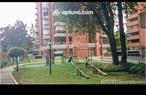 Apartamento en arriendo La Carolina Apartamento en arriendo La Carolina 131 m² - $ 3.800.000