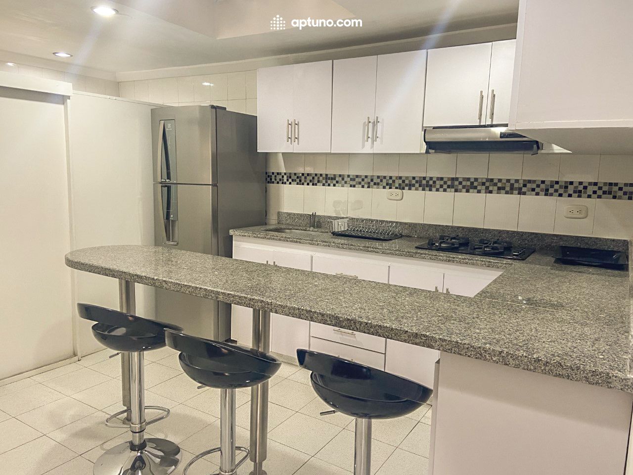 Apartamento en arriendo Estoril Apartamento en arriendo Estoril 75 m² - $ 1.900.000