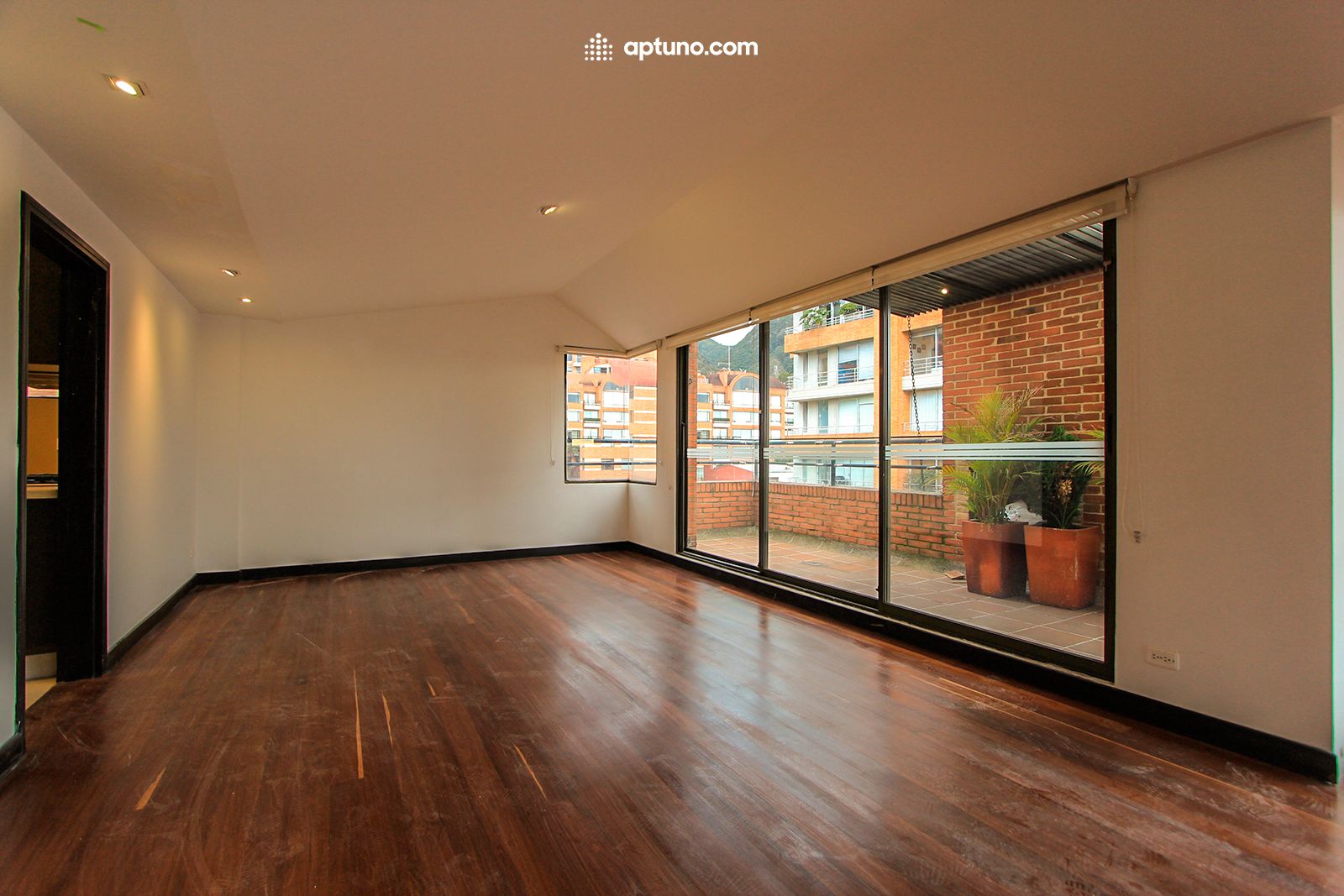 Apartamento en arriendo Bellavista 345 m² - $ 10.000.000
