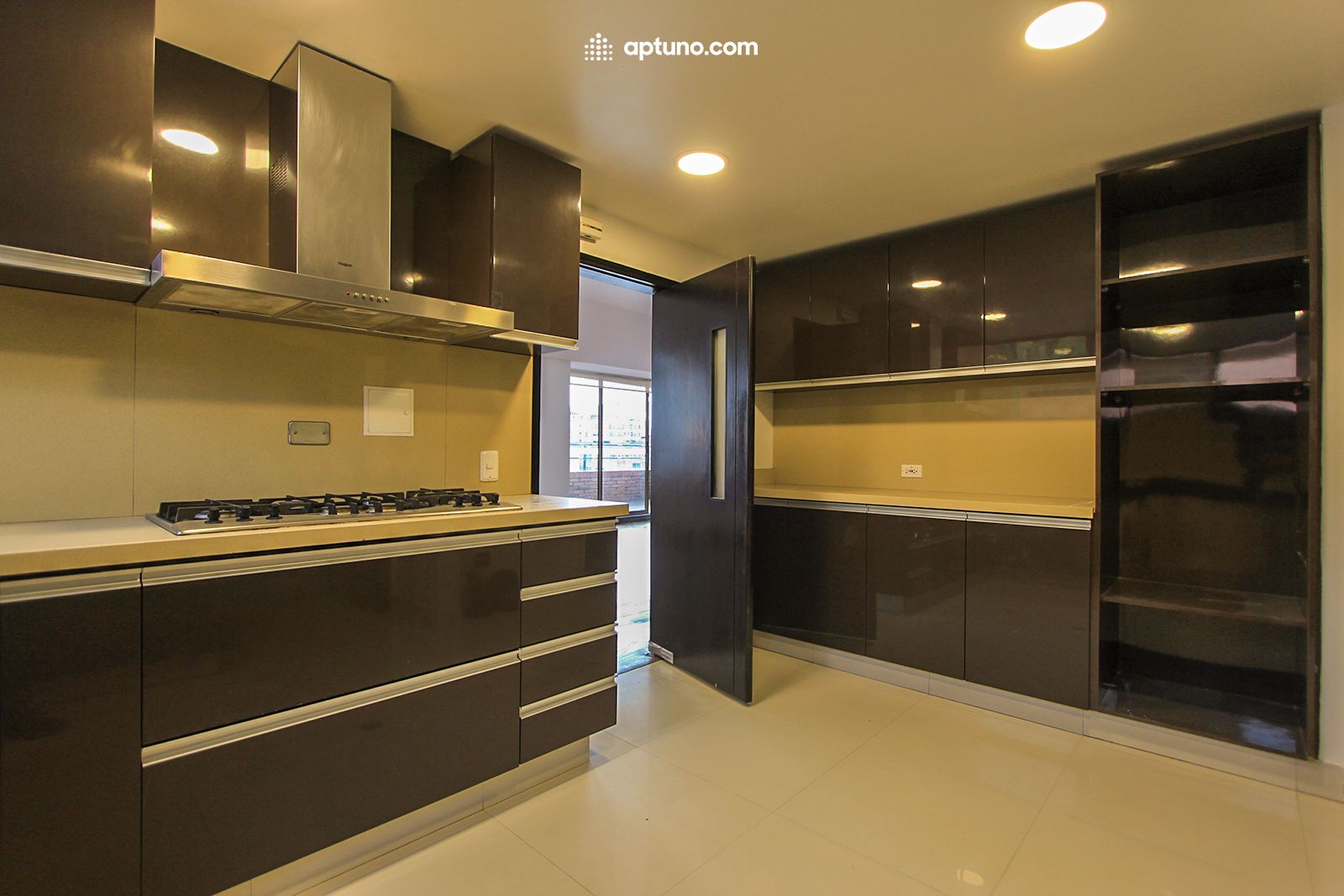 Apartamento en arriendo Bellavista 345 m² - $ 10.000.000