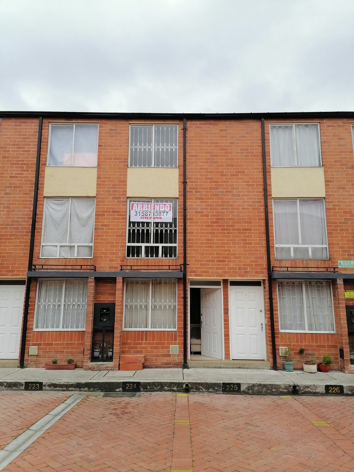 Apartamento en arriendo Pardo Rubio Apartamento en arriendo Pardo Rubio 72 m² - $ 1.900.990