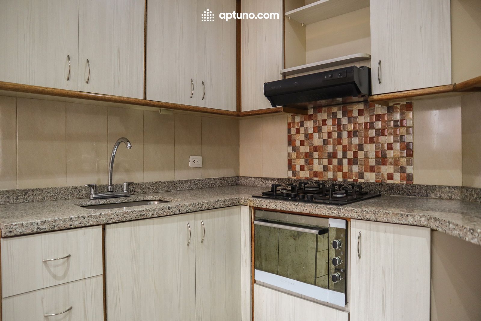 Apartamento en arriendo Mónaco Apartamento en arriendo Mónaco 68 m² - $ 2.250.000