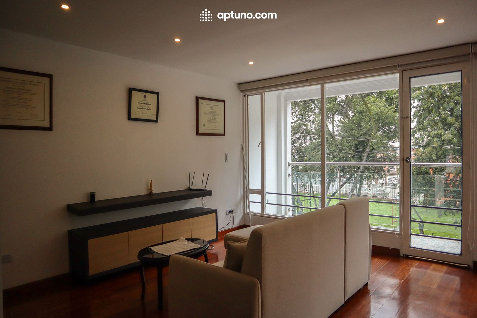 Casa en arriendo Las Dos Avenidas Casa en arriendo Las Dos Avenidas 282 m² - $ 3.000.000