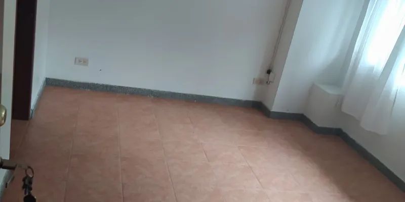 Apartamento en arriendo La Salle Apartamento en arriendo La Salle 10 m² - $ 800.000