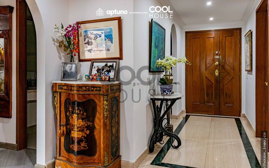 Apartamento en arriendo La Carolina 208 m² - $ 8.800.000