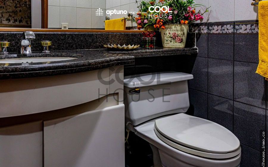 Apartamento en arriendo La Carolina 208 m² - $ 8.800.000