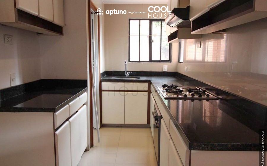 Apartamento en arriendo Los Rosales Apartamento en arriendo Los Rosales 143 m² - $ 4.700.000