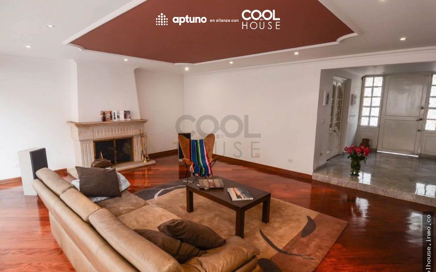 Casa en arriendo Santa Bibiana 420 m² - $ 12.000.000