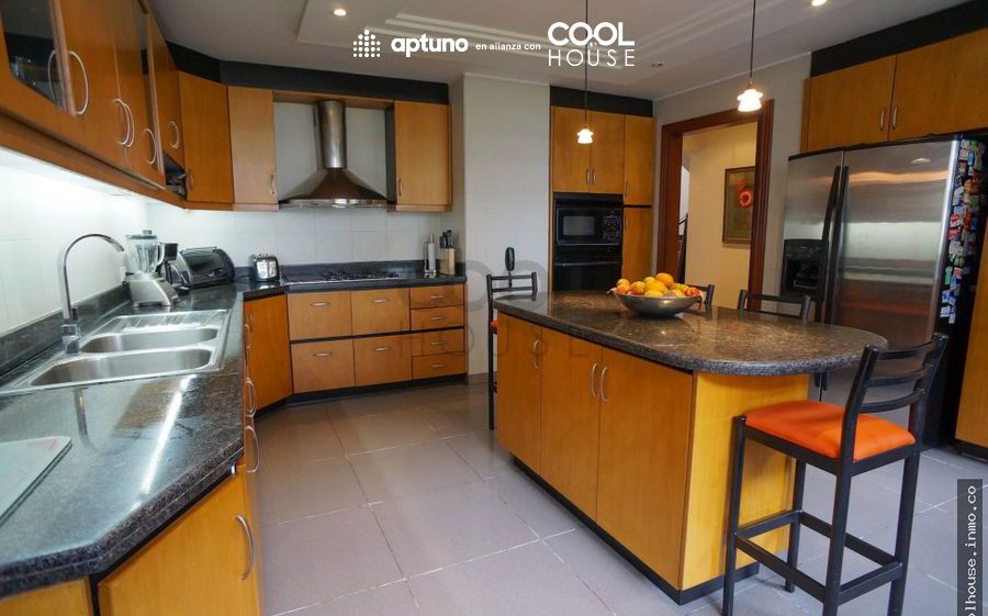 Apartamento en arriendo Los Rosales Apartamento en arriendo Los Rosales 338 m² - $ 26.600.000