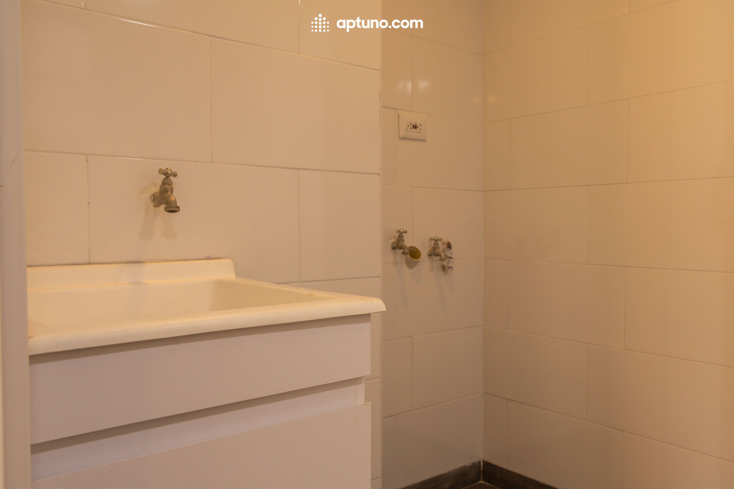 Apartamento en arriendo Las Orquídeas Apartamento en arriendo Las Orquídeas 40 m² - $ 1.400.000