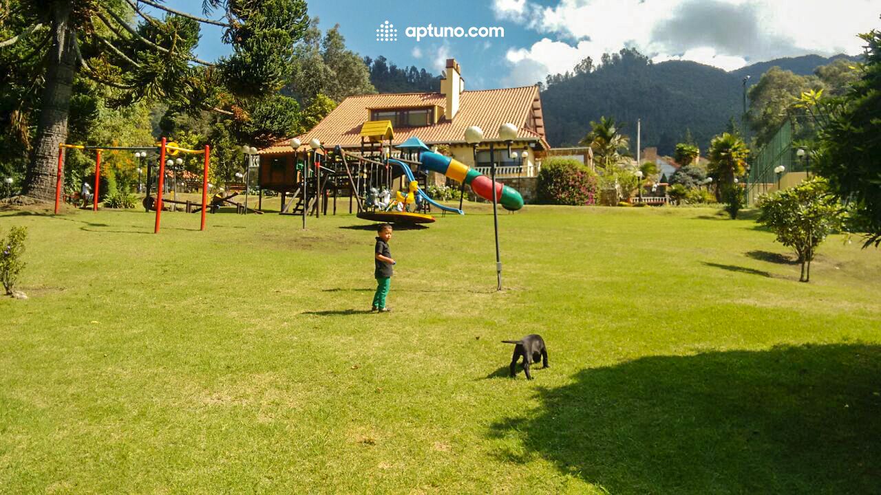 Casa en arriendo Usaquén 1000 m² - $ 20.000.000
