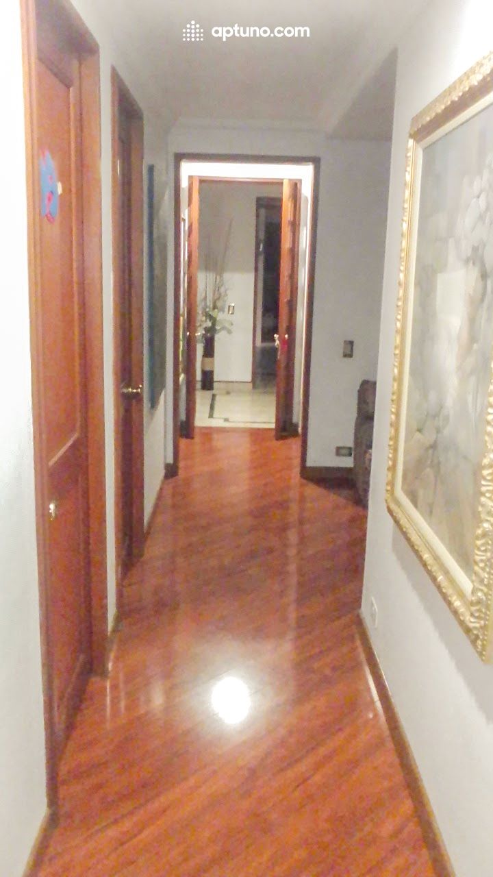 Apartamento en arriendo La Carolina Apartamento en arriendo La Carolina 131 m² - $ 5.000.000