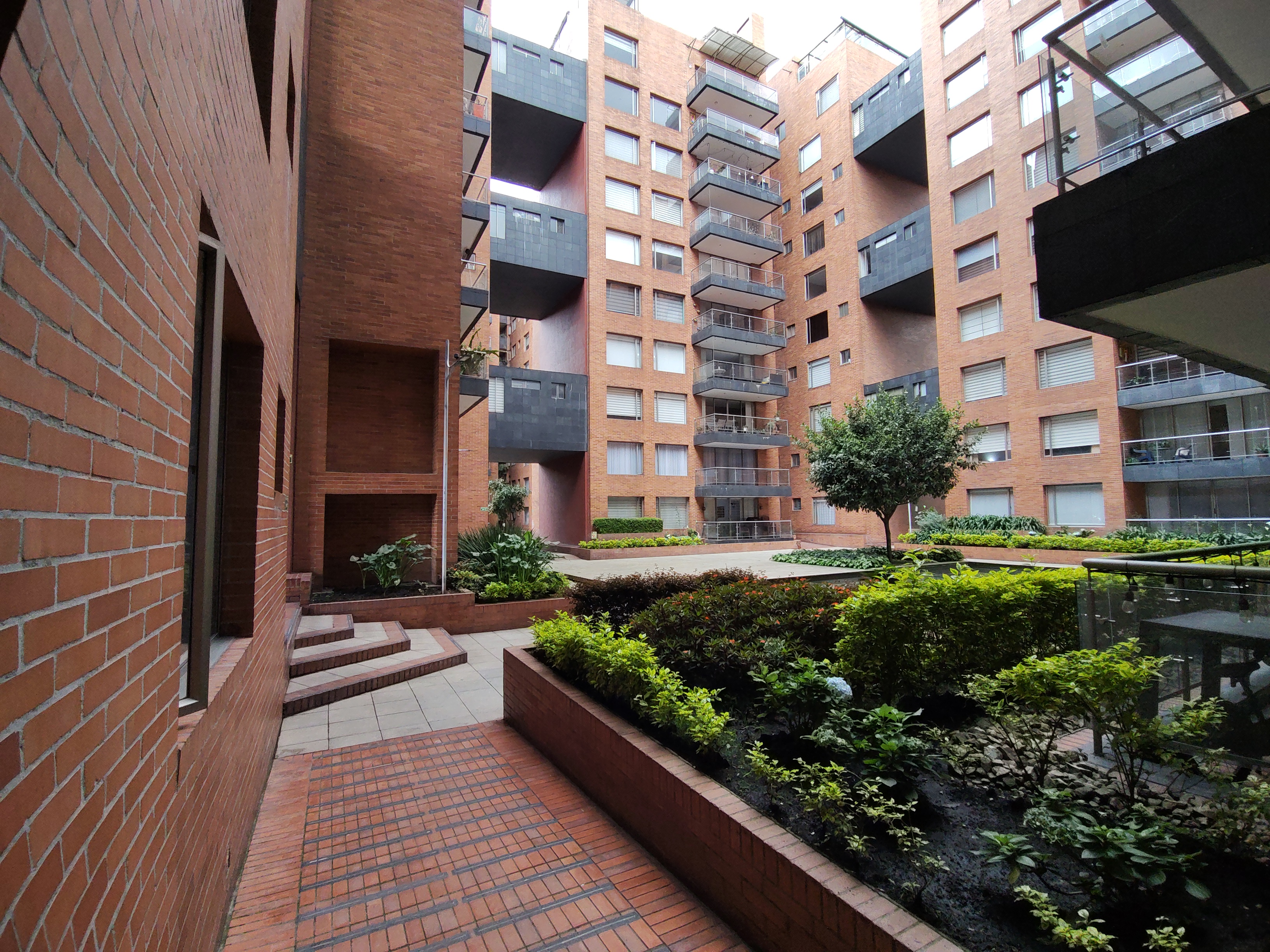 Apartamento en arriendo La Esperanza Norte Apartamento en arriendo La Esperanza Norte 0 m² - $ 2.300.000
