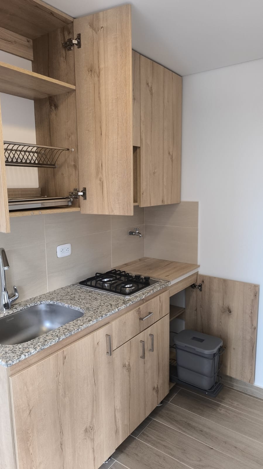Apartamento en arriendo Las Nieves Apartamento en arriendo Las Nieves 0 m² - $ 1.550.000